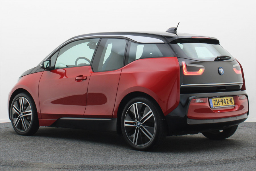 BMW i3 Executive Edition 120Ah 42 kWh Warmtepomp, SOH 93%, Camera, Cruise, Climate, Stoelverwarming, 20''