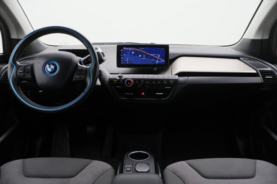 BMW i3 Executive Edition 120Ah 42 kWh Warmtepomp, SOH 93%, Camera, Cruise, Climate, Stoelverwarming, 20''