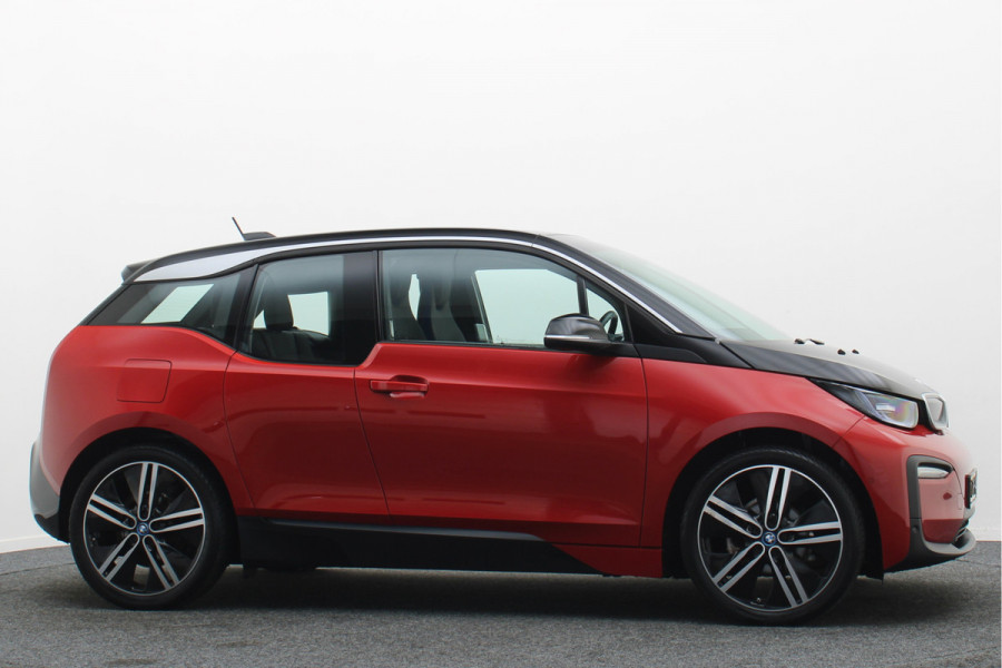 BMW i3 Executive Edition 120Ah 42 kWh Warmtepomp, SOH 93%, Camera, Cruise, Climate, Stoelverwarming, 20''