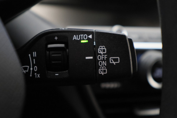 BMW i3 Executive Edition 120Ah 42 kWh Warmtepomp, SOH 93%, Camera, Cruise, Climate, Stoelverwarming, 20''