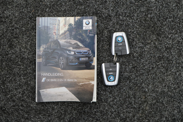 BMW i3 Executive Edition 120Ah 42 kWh Warmtepomp, SOH 93%, Camera, Cruise, Climate, Stoelverwarming, 20''