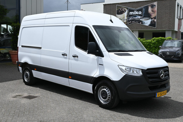 Mercedes-Benz eSprinter 312 L2H2 FWD 56 kWh Camera, Stoelverwarming