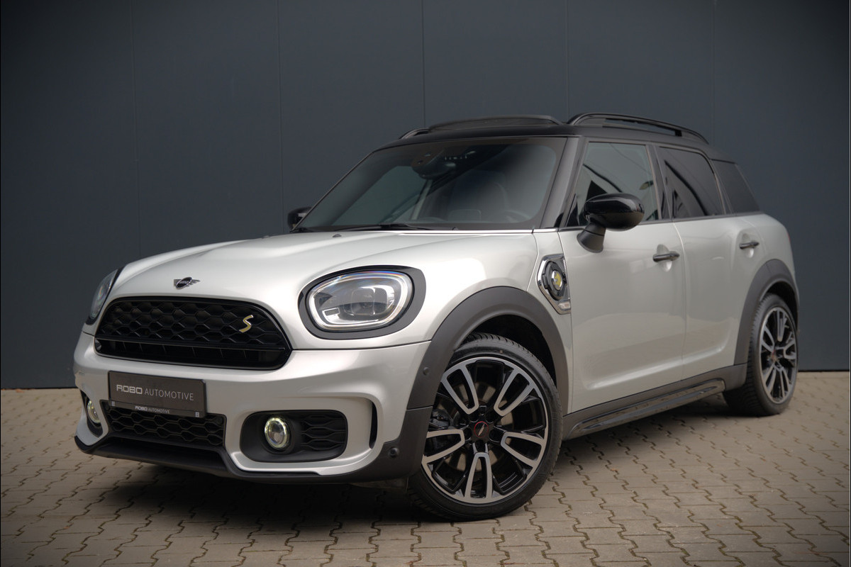 MINI Countryman 1.5 Cooper S E ALL4 | JCW | Panoramadak | Stoelverwarming | Harman Kardon | Head-Up Display | John Cooper Works | Camera | Apple Carplay | Parkeersensoren | Keyless | SOH 86%