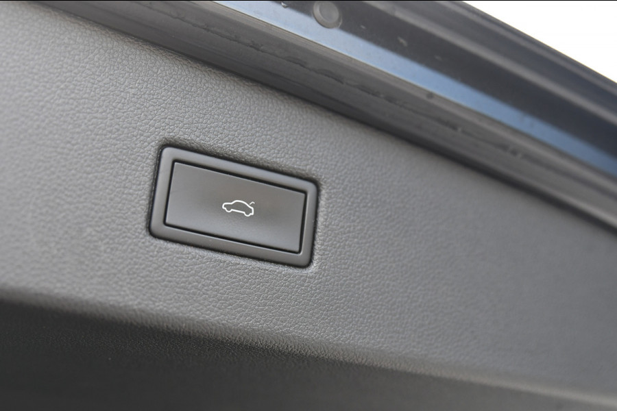 Volkswagen Tiguan 1.4 TSI eHybrid R-Line, Pano, ACC, IQ Lights, Camera, Carplay, Ambient, Dodeh, Stuurverw.!