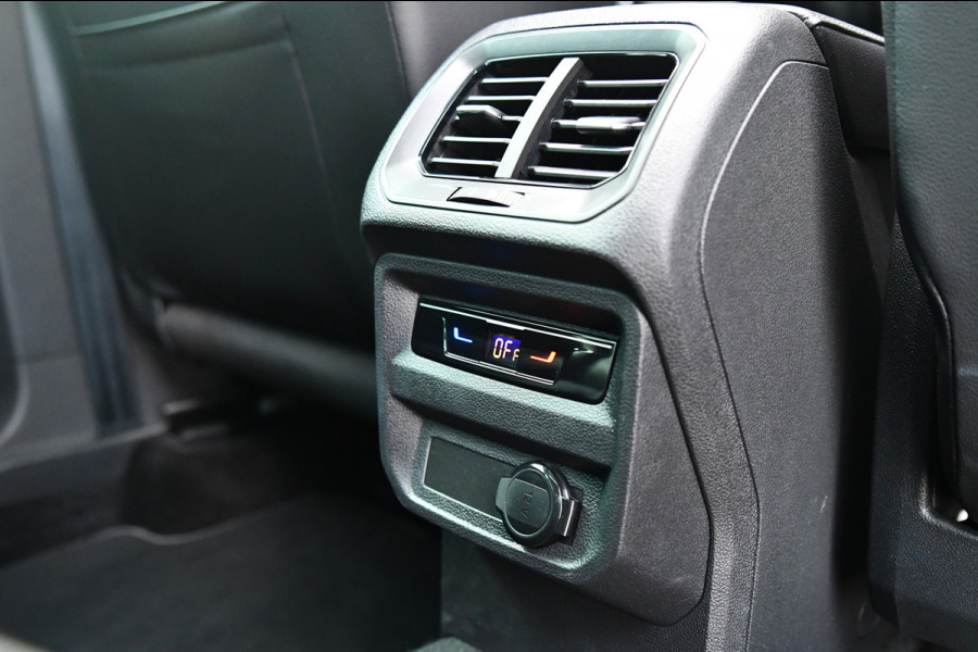 Volkswagen Tiguan 1.4 TSI eHybrid R-Line, Pano, ACC, IQ Lights, Camera, Carplay, Ambient, Dodeh, Stuurverw.!