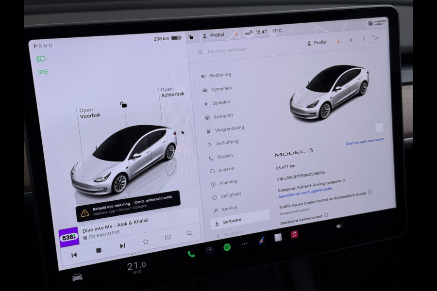 Tesla Model 3 Standard RWD Plus LFP Accu SOH 90,5% Warmtepomp Lmv 19" Elek.Achterklep Leder Panoramadak Navi Ecc Camera's Navi Ecc Pdc Traffic Aware Cruise + Aut.Sturen Lmv Led Elek.Stoelen+Memory+Verwarmd Dealeronderhouden Origineel Nederlandse Auto Garantie op Accu en Motor tot 21-6-2030/160.000km