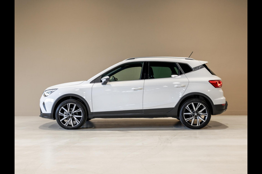 Seat Arona 1.0 TSI FR Business Connect / 110pk / Trekhaak / Dodehoek herkenning / Stoelverwarming /
