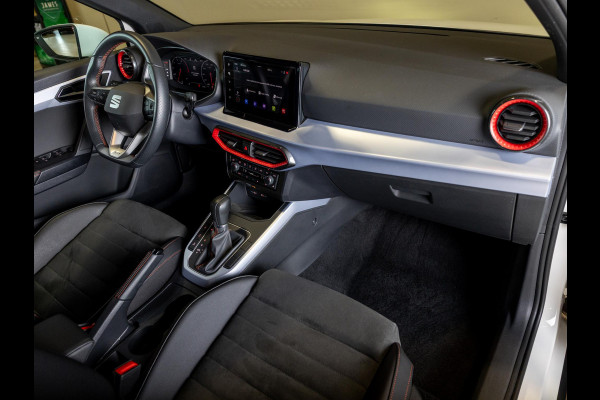 Seat Arona 1.0 TSI FR Business Connect / 110pk / Trekhaak / Dodehoek herkenning / Stoelverwarming /