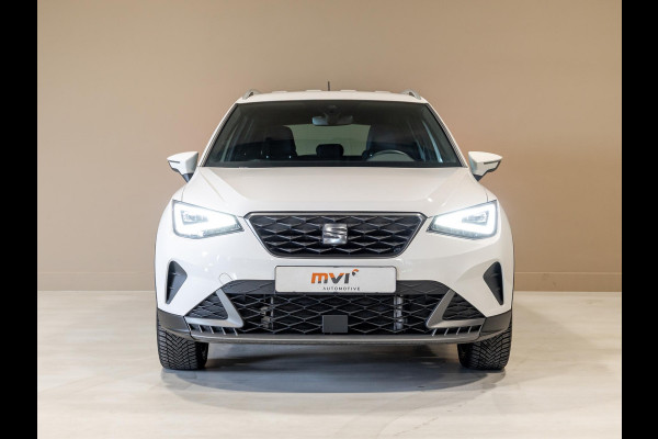 Seat Arona 1.0 TSI FR Business Connect / 110pk / Trekhaak / Dodehoek herkenning / Stoelverwarming /