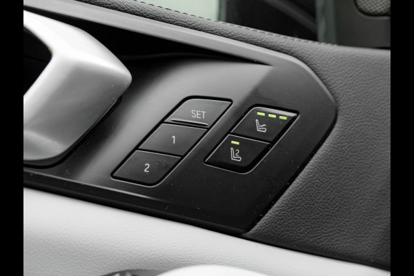 BMW X5 xDrive45e M-Sport - Pano - Comfortzetels - Trekhaak - Ventilatie + Massagezetels