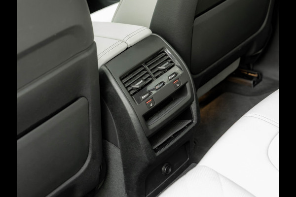 BMW X5 xDrive45e M-Sport - Pano - Comfortzetels - Trekhaak - Ventilatie + Massagezetels