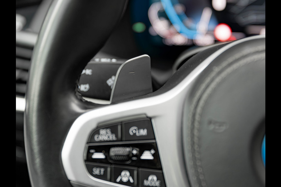 BMW X5 xDrive45e M-Sport - Pano - Comfortzetels - Trekhaak - Ventilatie + Massagezetels