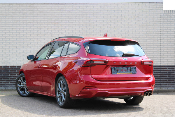 Ford FOCUS Wagon 1.0 EcoBoost Hybrid ST Line X | Head-Up | Adaptieve cruise | Trekhaak | Winterpack