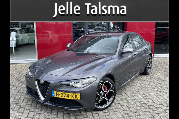 Alfa Romeo Giulia 2.0T Super | Veloce interieur | Stuur\stoel verwarming | Xenon | Regen\lichtsensor 19" velgen