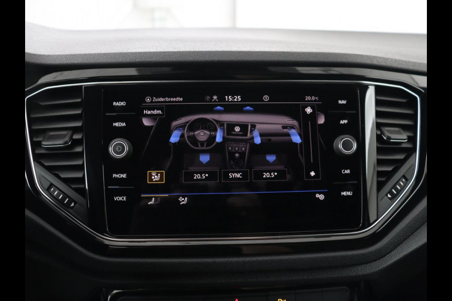 Volkswagen T-Roc 1.5 TSI Sport | Carplay | Virtual Cockpit | Full LED | Navigatie | Climate control | Parkeerhulp | 19'' lichtmetalen velgen | Bluetooth | Getint glas | Sportstuur