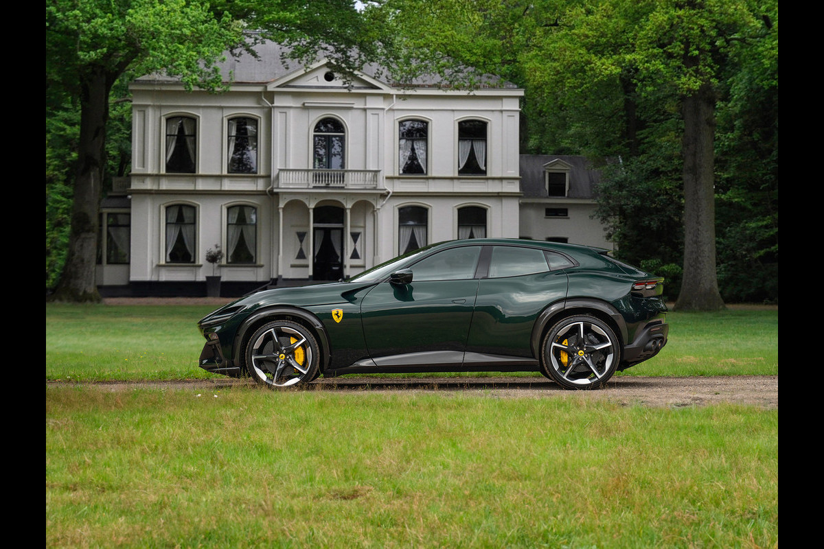 Ferrari Purosangue 6.5 V12 | Verde Zeltweg | Airbrushed shields | Carbon exterior | Lift