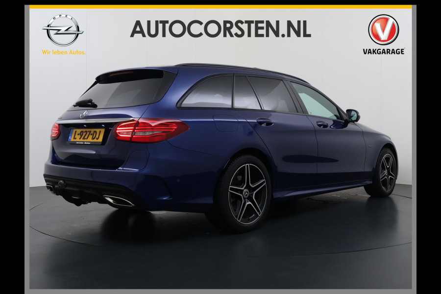 Mercedes-Benz C-Klasse Estate 300 EQ Hybrid Business Sol. AMG Night Ltd Panoramadak Trekhaak Navi 360°Camera Stoelverwarming Apple Carplay Android Auto Matrix Led Lmv Privacy Glas Elek. Privacy Glas Bluetooth Elek.Achterklep Led 1.800KG Trekgewicht 1e Eigenaar Dealeronderhouden Origineel Nederlandse Auto