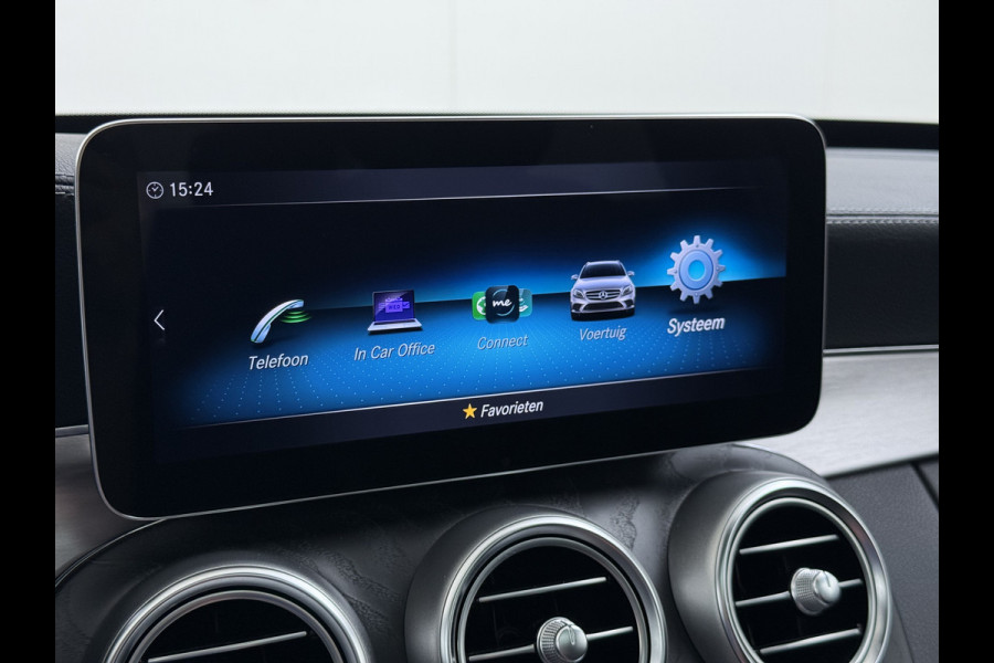 Mercedes-Benz C-Klasse Estate 300 EQ Hybrid Business Sol. AMG Night Ltd Panoramadak Trekhaak Navi 360°Camera Stoelverwarming Apple Carplay Android Auto Matrix Led Lmv Privacy Glas Elek. Privacy Glas Bluetooth Elek.Achterklep Led 1.800KG Trekgewicht 1e Eigenaar Dealeronderhouden Origineel Nederlandse Auto