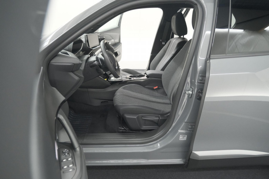 Peugeot 2008 Hybrid 145 e-DCS6 Allure | 360 Camera | Adaptieve Cruise Control | Dodehoekdetectie | Navigatie