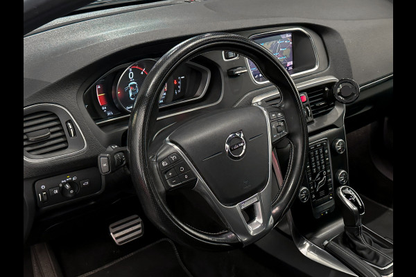 Volvo V40 2.0 D3 R-Design Sport Camera|Navi|Stoelverwarming|NL Auto