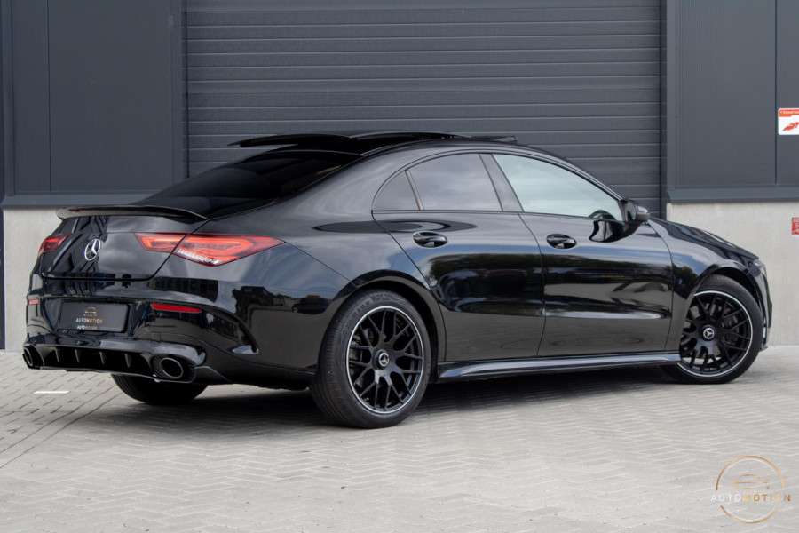 Mercedes-Benz CLA-Klasse 200 AMG Pano Memory Camera Sfeer