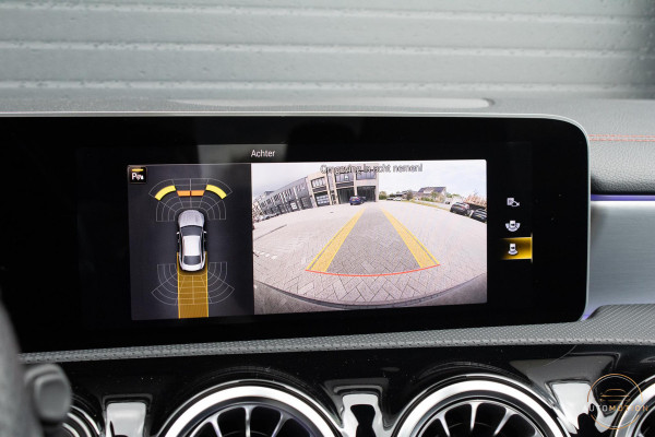 Mercedes-Benz CLA-Klasse 200 AMG Pano Memory Camera Sfeer