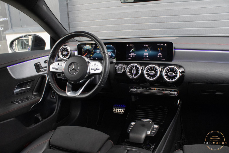 Mercedes-Benz CLA-Klasse 200 AMG Pano Memory Camera Sfeer