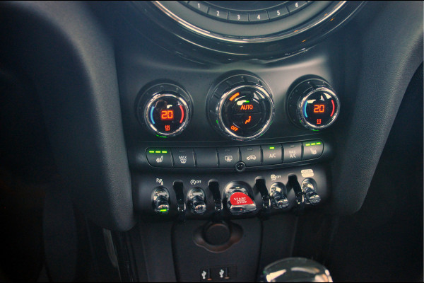 MINI Mini 1.5 Cooper 60 Years Edition | 25.000 km! | 1e eigenaar van juli 2019 | HK-Audio | Head Up | Panoramadak