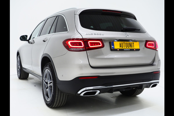 Mercedes-Benz GLC 300e 4MATIC AMG | Leder | Trekhaak | Virtual | Camera | Memory | Sportstuur | Donkere Hemel | Carplay