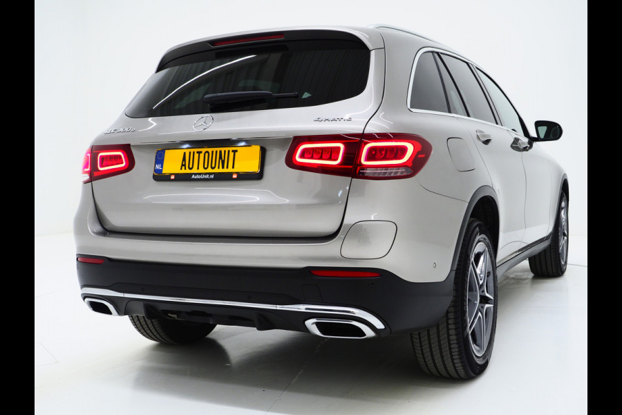 Mercedes-Benz GLC 300e 4MATIC AMG | Leder | Trekhaak | Virtual | Camera | Memory | Sportstuur | Donkere Hemel | Carplay