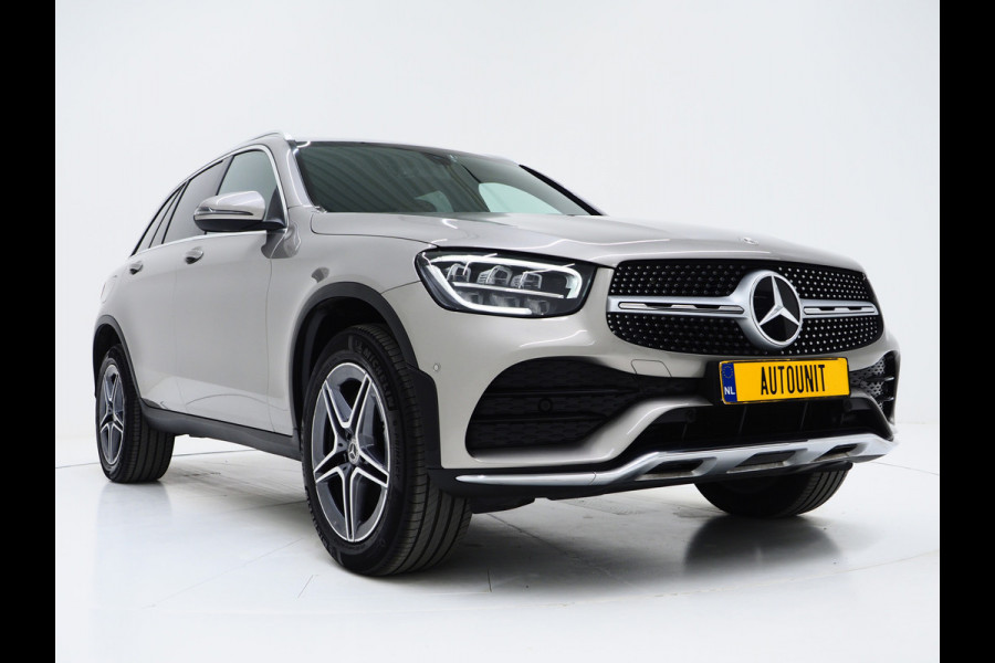Mercedes-Benz GLC 300e 4MATIC AMG | Leder | Trekhaak | Virtual | Camera | Memory | Sportstuur | Donkere Hemel | Carplay