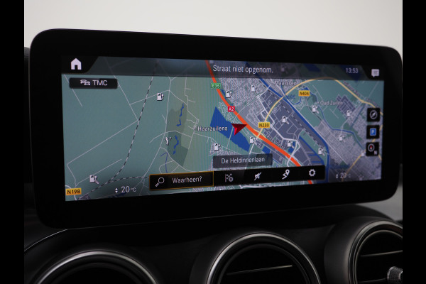 Mercedes-Benz GLC 300e 4MATIC AMG | Leder | Trekhaak | Virtual | Camera | Memory | Sportstuur | Donkere Hemel | Carplay