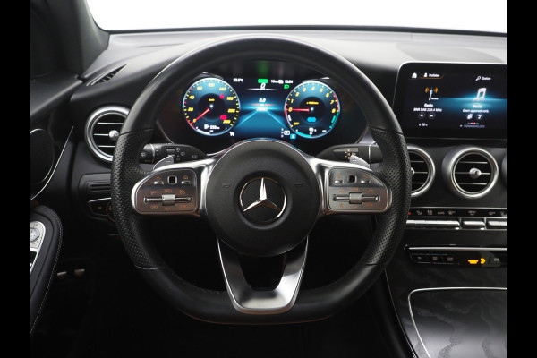 Mercedes-Benz GLC 300e 4MATIC AMG | Leder | Trekhaak | Virtual | Camera | Memory | Sportstuur | Donkere Hemel | Carplay