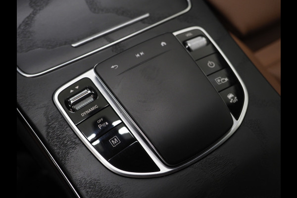 Mercedes-Benz GLC 300e 4MATIC AMG | Leder | Trekhaak | Virtual | Camera | Memory | Sportstuur | Donkere Hemel | Carplay