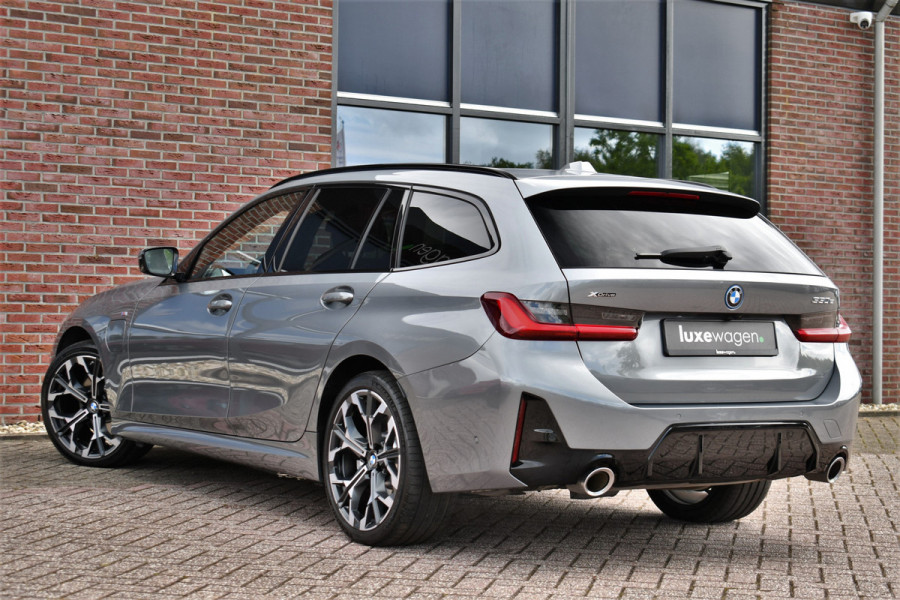 BMW 3 Serie Touring 330e xDrive M-Sport Pano El-zetels HUD 360-cam LCI-2