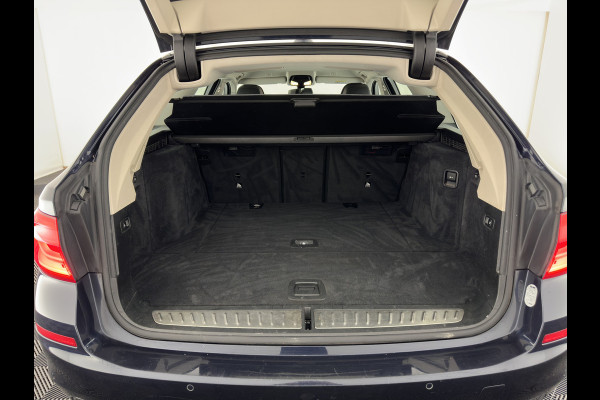 BMW 5 Serie Touring 520d High Executive *LEATHER | FULL-LED | MEMORY-PACK | HEATED-COMFORTSEATS | NAVI-FULLMAP | ECC | PDC | CRUISE | KEYLESS | TOWBAR |  20''ALU*