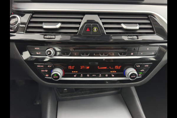 BMW 5 Serie Touring 520d High Executive *LEATHER | FULL-LED | MEMORY-PACK | HEATED-COMFORTSEATS | NAVI-FULLMAP | ECC | PDC | CRUISE | KEYLESS | TOWBAR |  20''ALU*