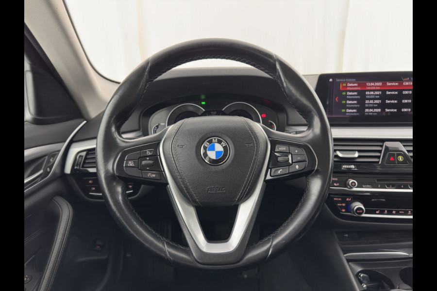 BMW 5 Serie Touring 520d High Executive *LEATHER | FULL-LED | MEMORY-PACK | HEATED-COMFORTSEATS | NAVI-FULLMAP | ECC | PDC | CRUISE | KEYLESS | TOWBAR |  20''ALU*