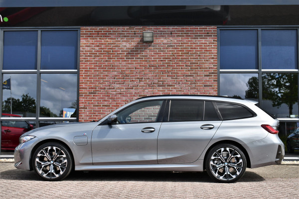 BMW 3 Serie Touring 330e xDrive M-Sport Pano El-zetels HUD 360-cam LCI-2