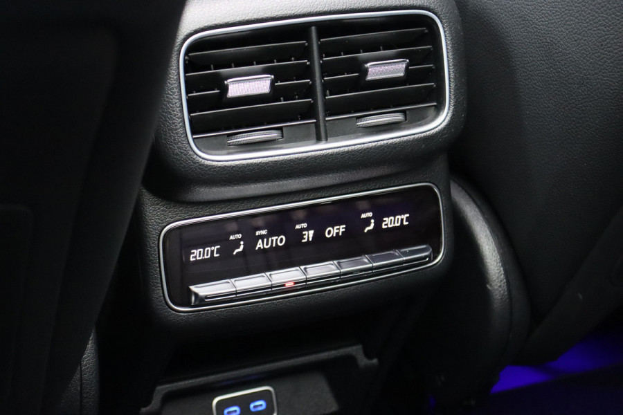 Mercedes-Benz GLE AMG 53 Hybrid 4MATIC+ | Luchtvering | Distronic | Elek. Achterbank | Trekhaak | Burmester | Keyless Go | Augmented Reality | Surround Camera | Memory |