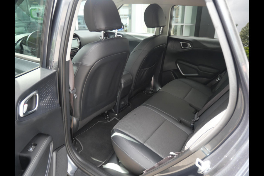 Kia e-Soul DynamicPlusLine 64 kWh | SOH 93,4% | Warmtepomp | Navigatie | Adaptief | Camera | Stoel/Stuurverwarming
