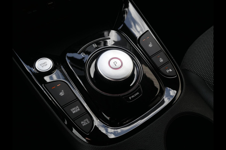 Kia e-Soul DynamicPlusLine 64 kWh | SOH 93,4% | Warmtepomp | Navigatie | Adaptief | Camera | Stoel/Stuurverwarming