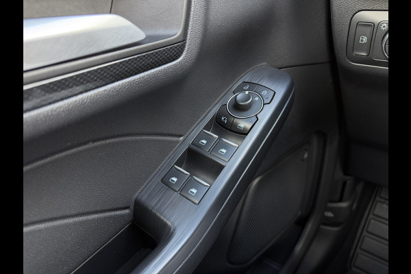 Ford Kuga 2.5 PHEV ST-Line / Keyless / Camera / Carplay / Sensoren V+A / 18'' LM /