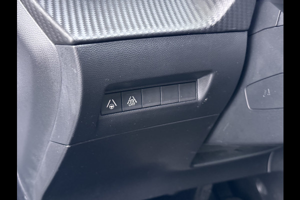 Peugeot e-208 EV GT 350 50 kWh SOH 89% Adap.Cruise 3D-Navi Stoelverwarming 360°Camera Apple Carplay Android Auto Ecc Pdc Privacy Glas Led Isofix DAB Lane Assist Keyless DAB+ 1e Eigenaar Dealeronderhouden Origineel Nederlandse Auto