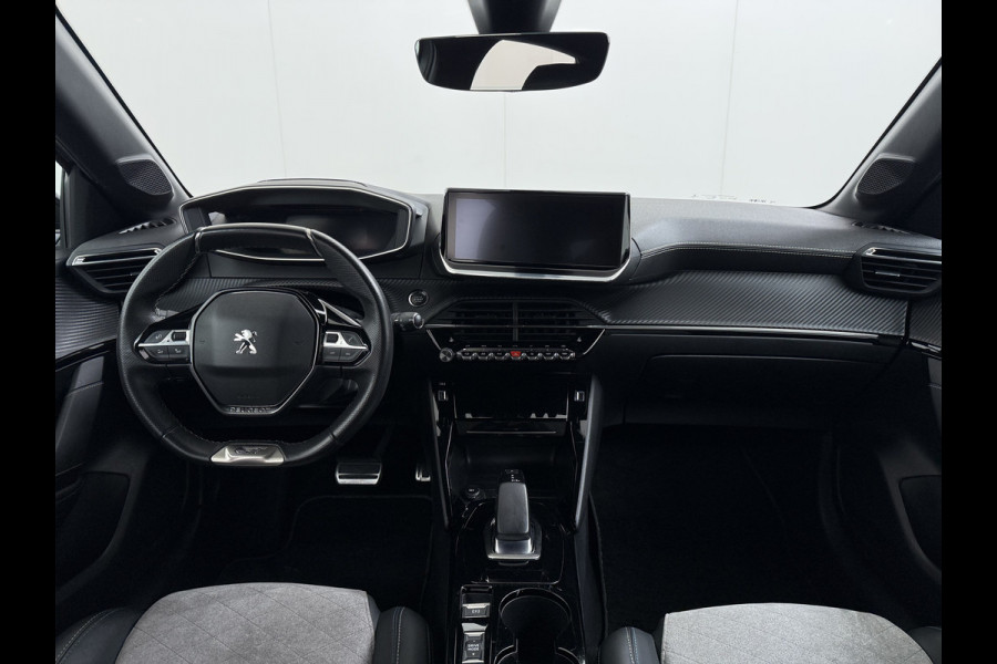 Peugeot e-208 EV GT 350 50 kWh SOH 89% Adap.Cruise 3D-Navi Stoelverwarming 360°Camera Apple Carplay Android Auto Ecc Pdc Privacy Glas Led Isofix DAB Lane Assist Keyless DAB+ 1e Eigenaar Dealeronderhouden Origineel Nederlandse Auto