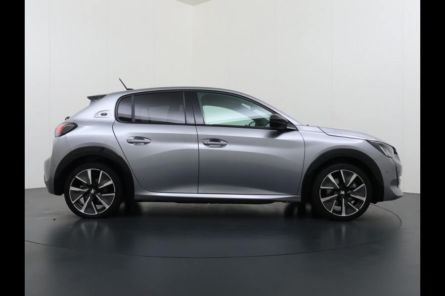 Peugeot e-208 EV GT 350 50 kWh SOH 89% Adap.Cruise 3D-Navi Stoelverwarming 360°Camera Apple Carplay Android Auto Ecc Pdc Privacy Glas Led Isofix DAB Lane Assist Keyless DAB+ 1e Eigenaar Dealeronderhouden Origineel Nederlandse Auto