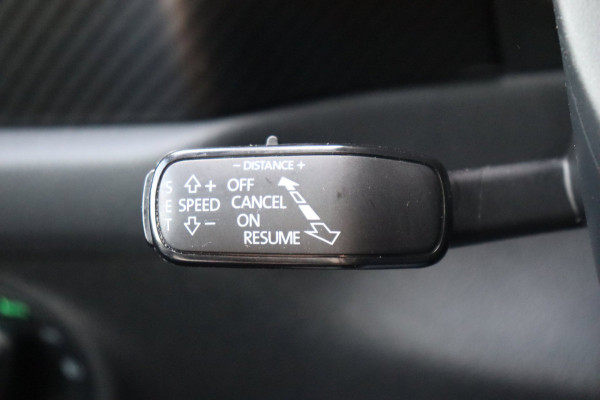 Škoda Kodiaq 1.5 TSI Sportline Business org.NL trekhaak stuurverw el.klep canton camera