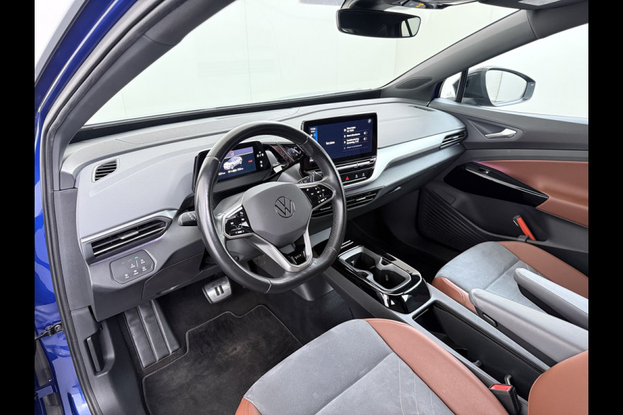 Volkswagen ID.4 1st 82kWh SOH 89,4% Trekhaak Warmtepomp Navi Ecc Camera Stoel+Stuurverwarming Apple Carplay Android Auto Pdc Lmv 20" Privacy Glas Led Isofix Voorruitverwarming DAB Rijstrooksensor 1.000KG Trekgewicht 1e Eigenaar Dealeronderhouden Origineel Nederlandse Auto