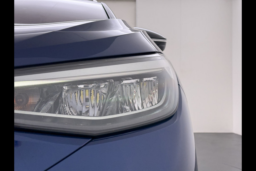 Volkswagen ID.4 1st 82kWh SOH 89,4% Trekhaak Warmtepomp Navi Ecc Camera Stoel+Stuurverwarming Apple Carplay Android Auto Pdc Lmv 20" Privacy Glas Led Isofix Voorruitverwarming DAB Rijstrooksensor 1.000KG Trekgewicht 1e Eigenaar Dealeronderhouden Origineel Nederlandse Auto