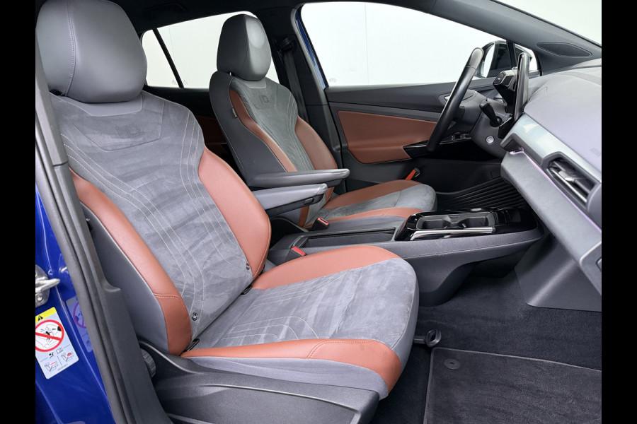 Volkswagen ID.4 1st 82kWh SOH 89,4% Trekhaak Warmtepomp Navi Ecc Camera Stoel+Stuurverwarming Apple Carplay Android Auto Pdc Lmv 20" Privacy Glas Led Isofix Voorruitverwarming DAB Rijstrooksensor 1.000KG Trekgewicht 1e Eigenaar Dealeronderhouden Origineel Nederlandse Auto